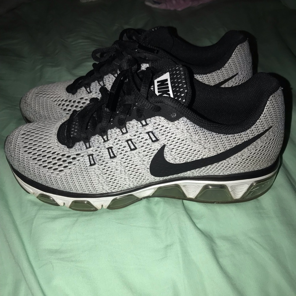 Women’s Nike air max tailwind